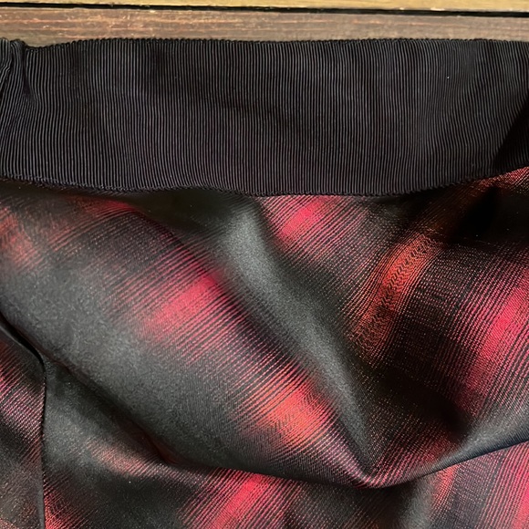 Perfect for Date Nights, Winter Weddings & special events! - Picture 3 of 3